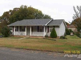 1350 Crest Way Dr, Morristown, TN 37814