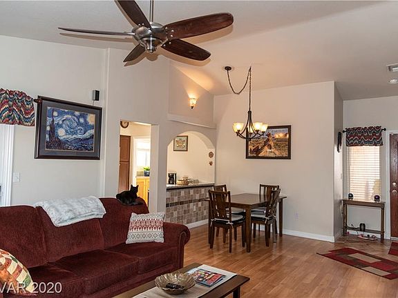 5th image of 2632 Youngdale Dr