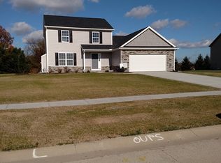 1860 E Freedom Dr, Northwood, OH 43619