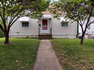1133 15th St SE #A, Roanoke, VA 24013