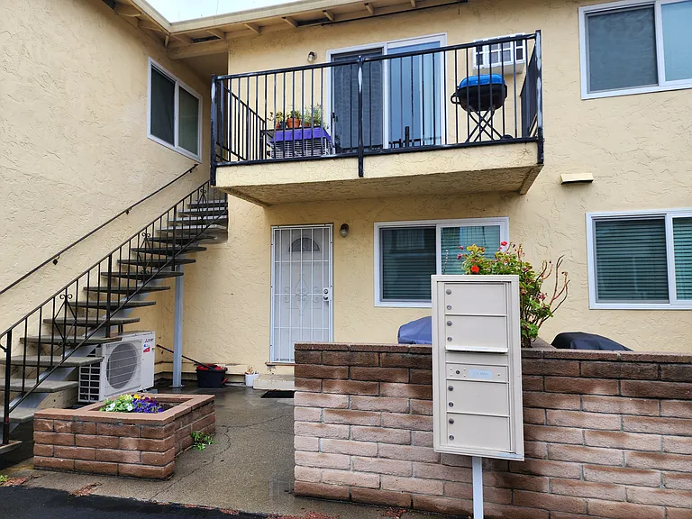 3955 Starview Dr #3 — Photo 10