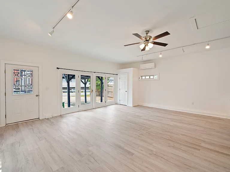 15 Rockland House Rd #A — Photo 4