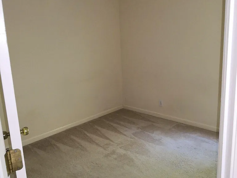 3330 Ashton Dr — Photo 11