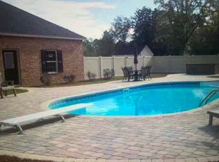 109 Arborshade Dr, Jesup, GA 31546