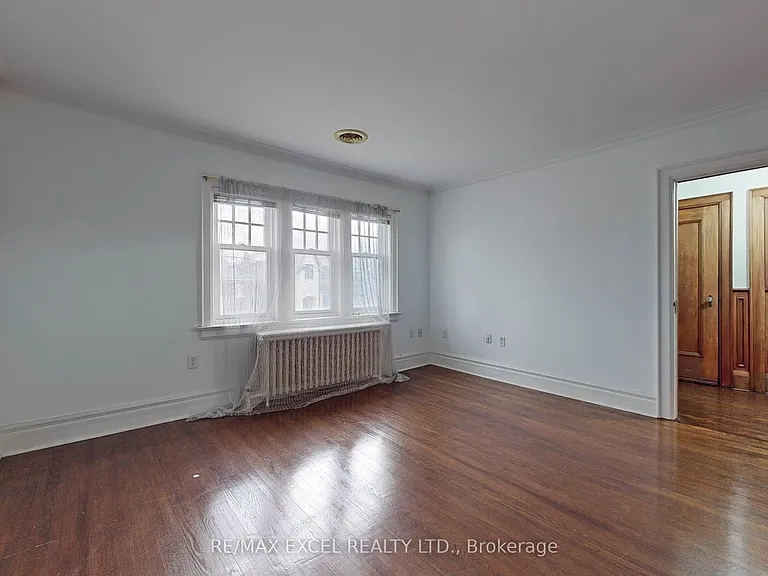 317 Warren Rd — Photo 23