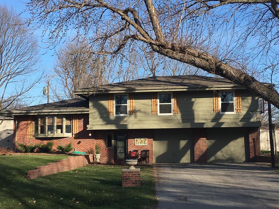 1st image of 815 Skyline Dr