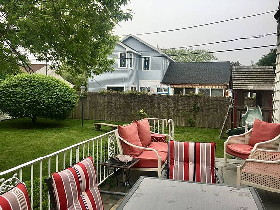 3rd image of 79 Kings Ave