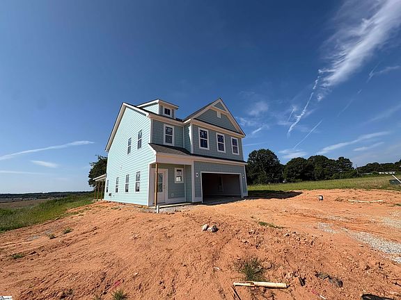 3rd image of 103 Whirlwind Way