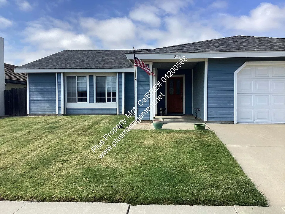 841 Blue Ridge Dr