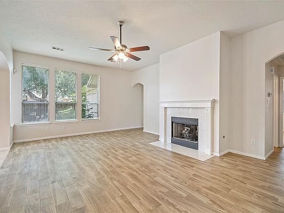 5th image of 17107 Fairway Glen Ct