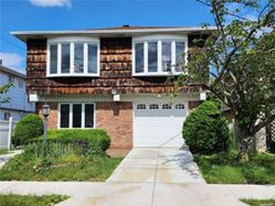 161-07 85th St, Howard Beach, NY, 11414