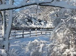 3 Bryce Ln, Newtown, PA 18940