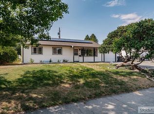 668 Terrace Dr, Idaho Falls, ID 83402