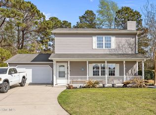 210 Bobwhite Road, Hubert, NC 28539