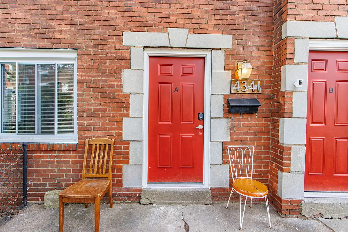 Building Photo - 4341 Coleridge St #1