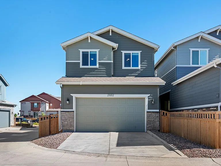 21002 E 63rd Dr — Photo 21
