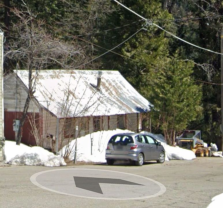 1st image of 104 Plaza Ct