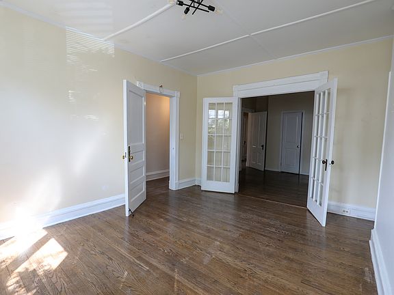 4th image of 141 Saint James St #4A