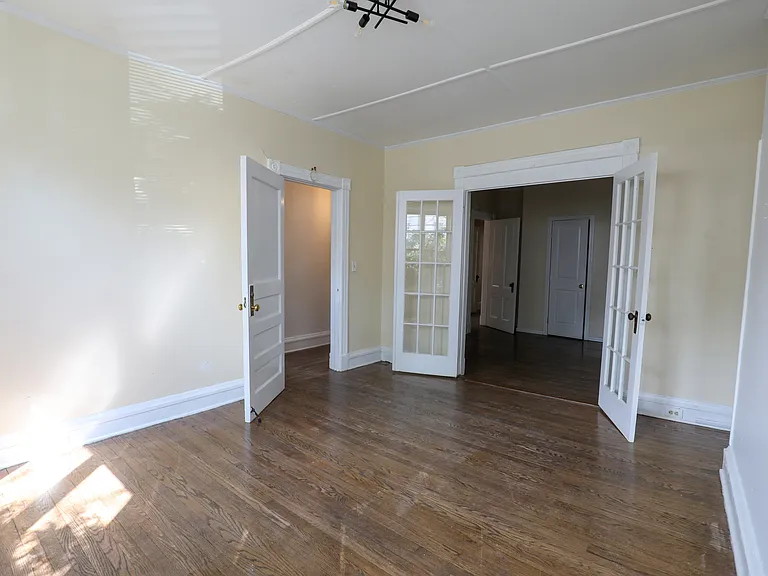 141 Saint James St #4A — Photo 4