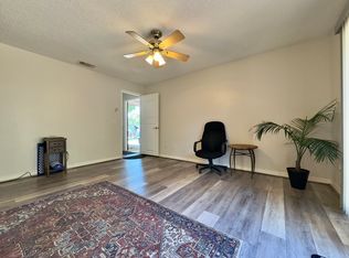 6919 Thousand Oaks Rd, Orlando, FL 32818