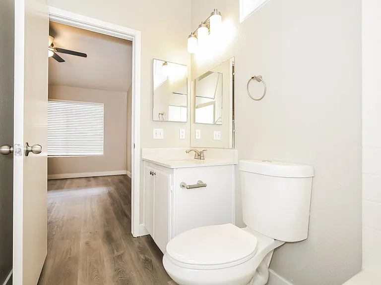 130 Breezy Shore Ave — Photo 13