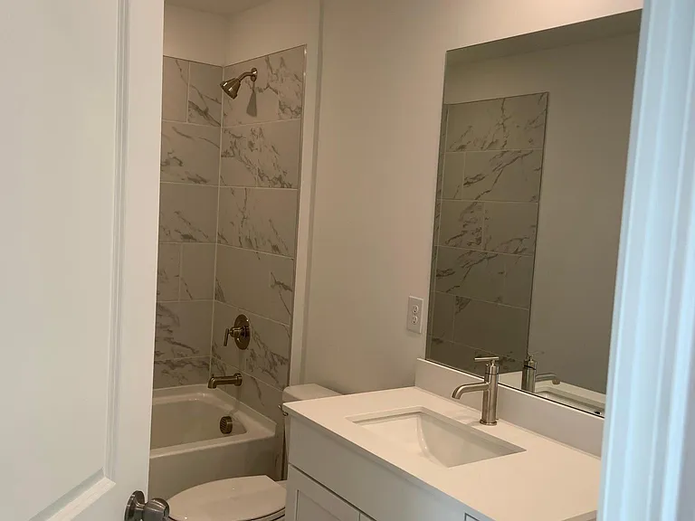 117 Andalusa Ct — Photo 11
