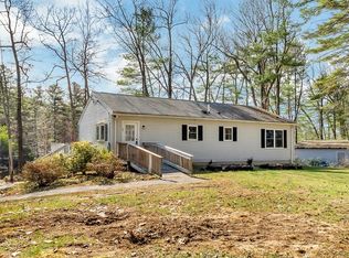 65 S Row Rd, Lunenburg, MA 01462