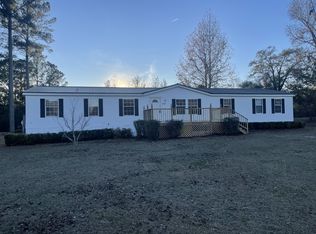 210 Saddlehorn Ln, Guyton, GA 31312