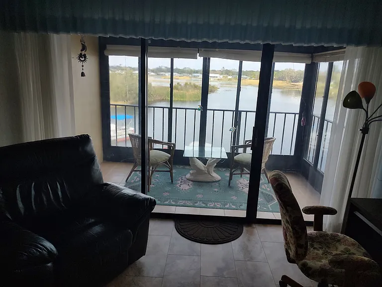 117 Country Club Dr — Photo 12