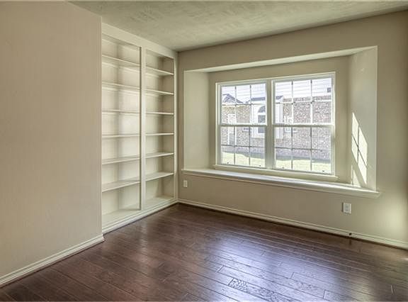 3rd image of 20215 Cortina Valley Dr