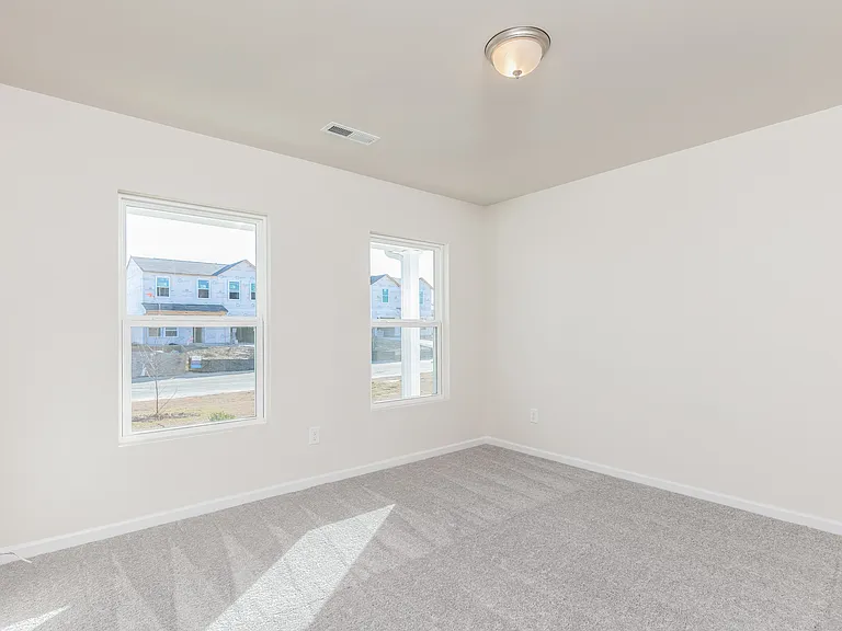 1228 Zoysia Dr — Photo 8