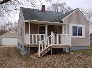 3425 Farley St, Burton, MI 48519