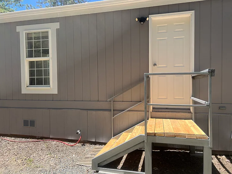 10625 Upper Applegate Rd — Photo 5