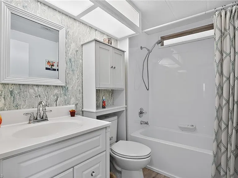 125 Kim Dr #125 — Photo 10