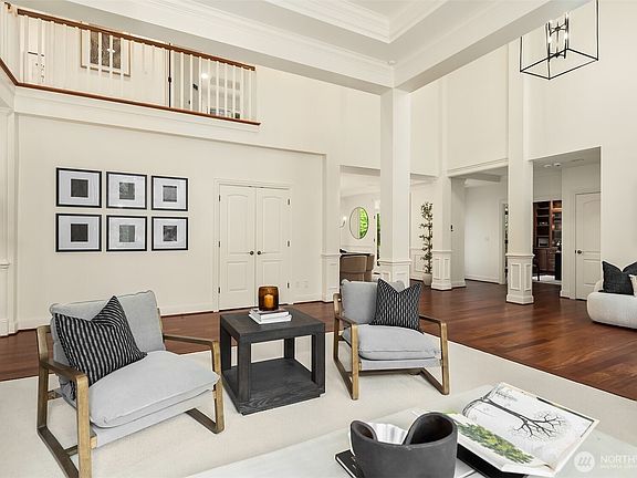 3rd image of 2828 140th Avenue NE