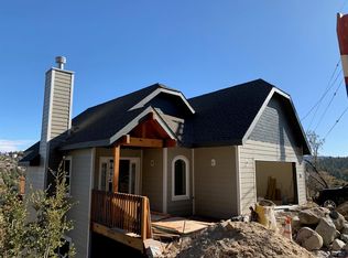 945 Marin Ln, Lake Arrowhead, CA 92352