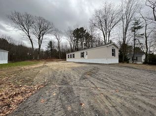 25 Harmony Hill Rd, Topsham, ME 04086