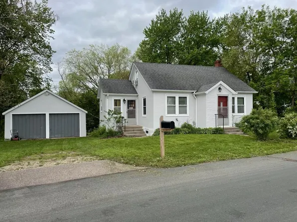 4633 Highway 10, Arden Hills, MN 55112