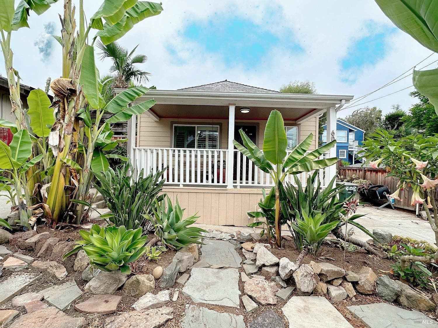 608 Hichborn St, Vallejo, CA 94590 | Zillow