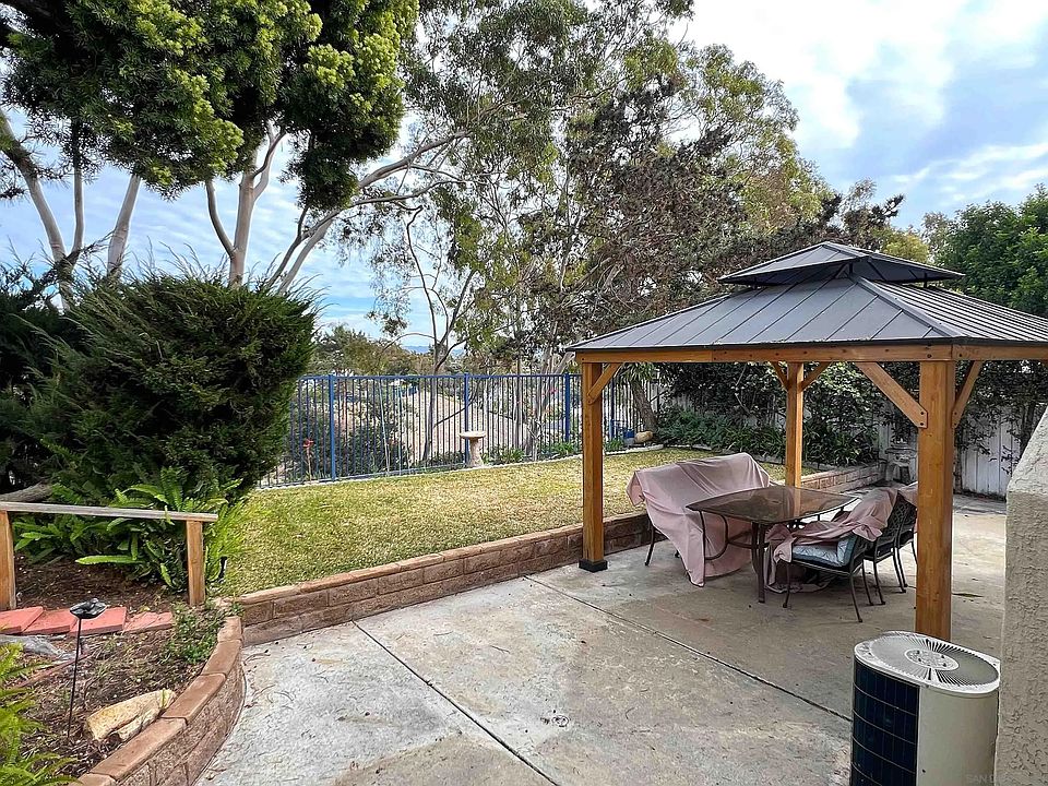 2nd image of 1731 Avenida Vista Labera