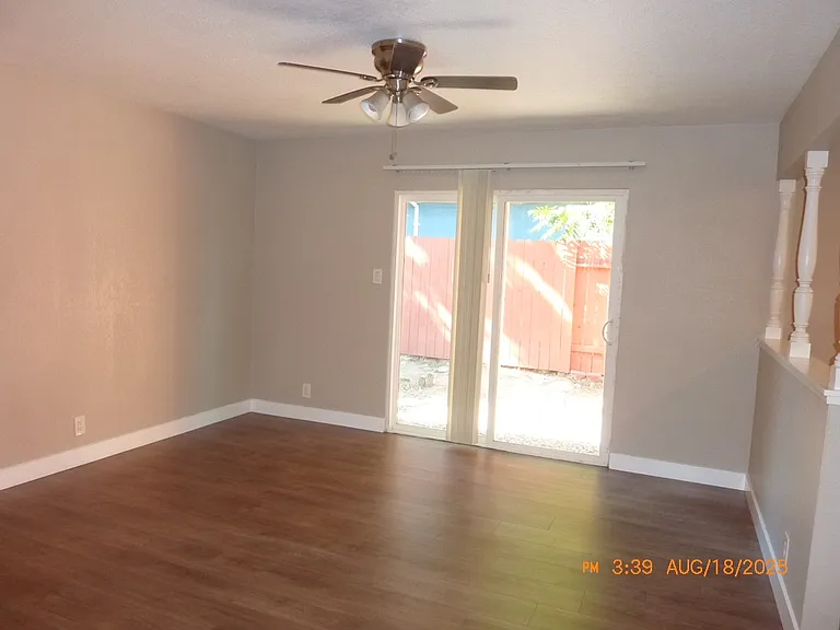7863 Mariposa Ave — Photo 7