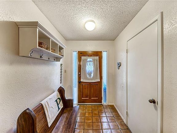 2nd image of 2110 Valleydale Dr