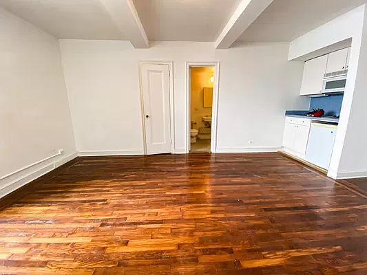 4th image of 5 Tudor City Pl APT 1128