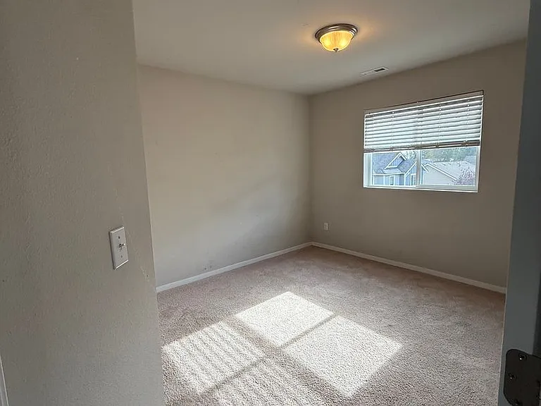 9922 13th St SE — Photo 10
