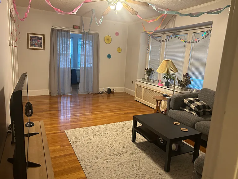 27 Priscilla Rd #1 — Photo 2