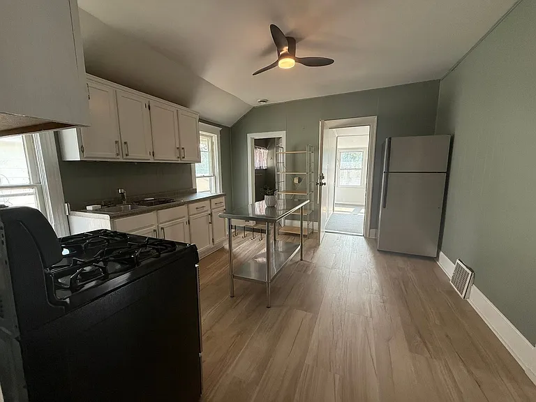 3533 Nicollet Ave #2 — Photo 3