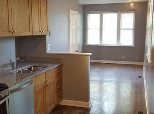 1715 N Saint Michaels Ct #2, Chicago, IL 60614