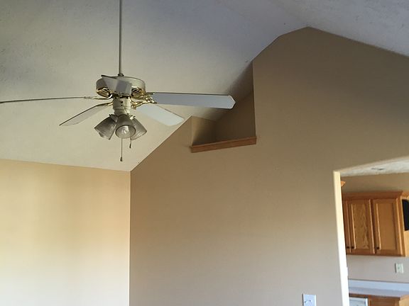 livingroom ceiling
