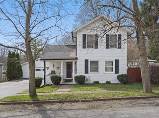 69 Hopkins St, Mount Morris, NY 14510