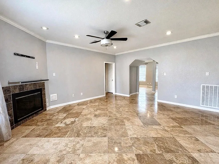 14302 Ardwell Dr — Photo 17